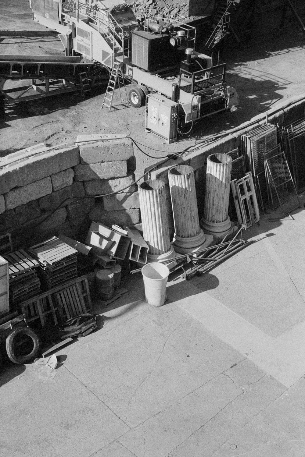 Columns, 2023